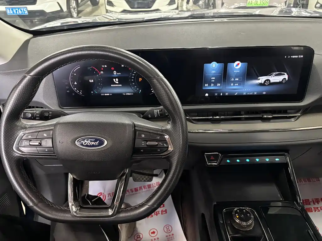 Equator 2022 EcoBoost 170 Platinum Collar купить на сайте DeffCars