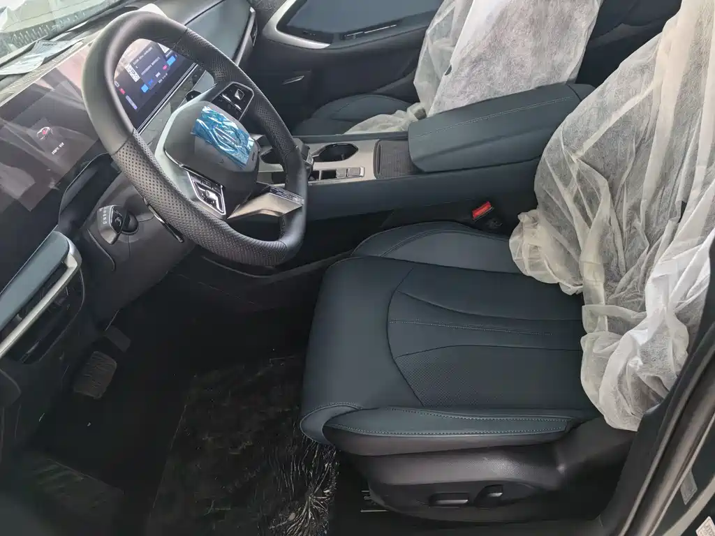 MG7 2025 1.5T 300 DCT Deluxe Edition купить на сайте DeffCars