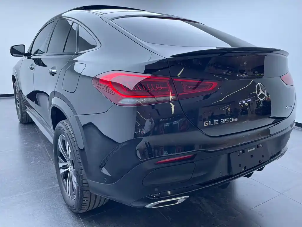 Mercedes-Benz GLE coupe new energy 2021 GLE 350 e 4MATIC coupe SUV купить на сайте DeffCars
