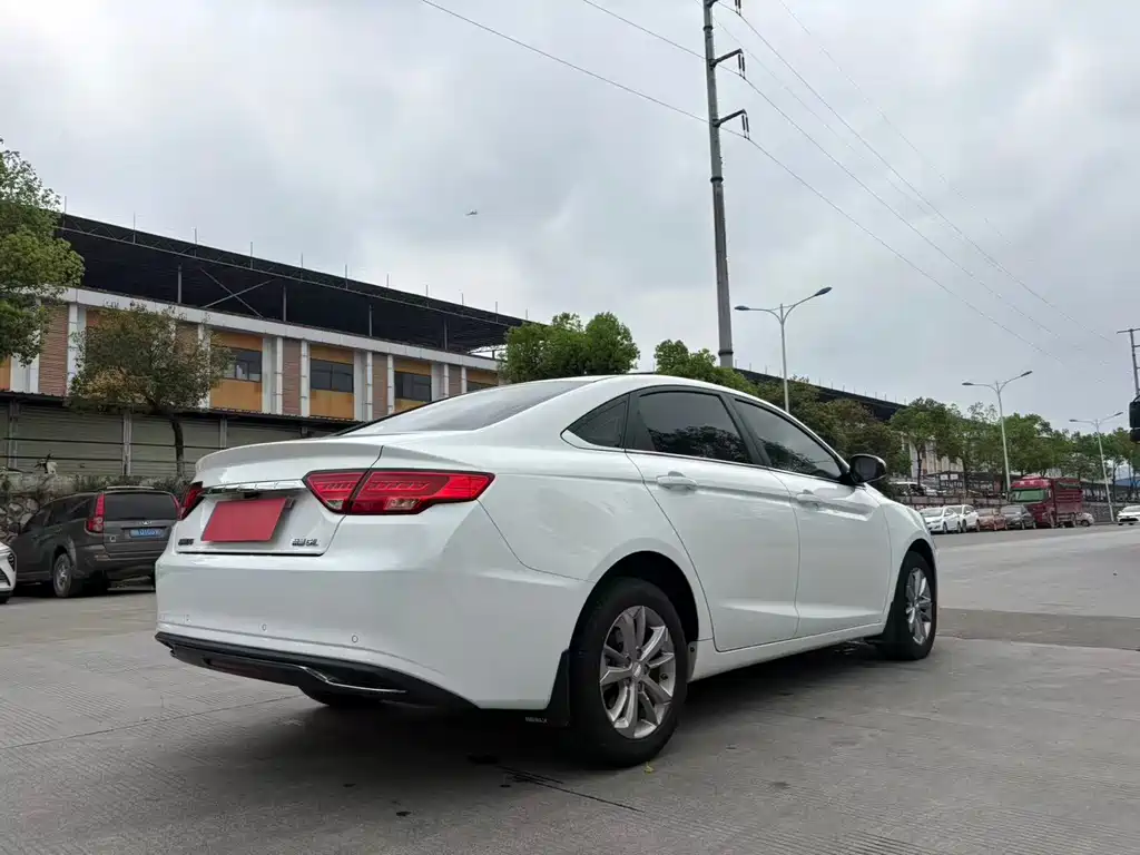 Emgrand GL 2020 1.4T CVT luxury model купить на сайте DeffCars