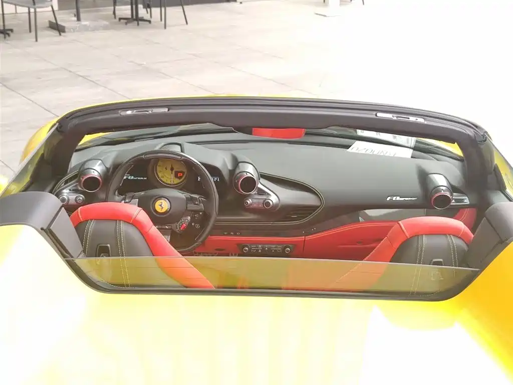 Ferrari F8 2020 Spider 3.9T V8 купить на сайте DeffCars