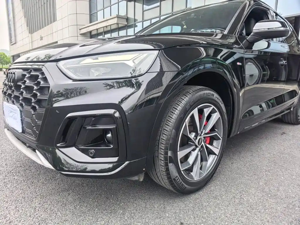 Audi Q5L 2022 40T fashionable and dynamic model купить на сайте DeffCars