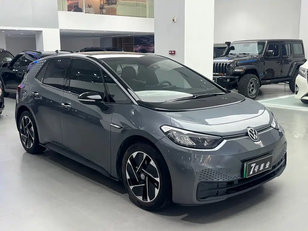 Volkswagen ID.3 2023 Pure Intelligent Edition купить на сайте DeffCars