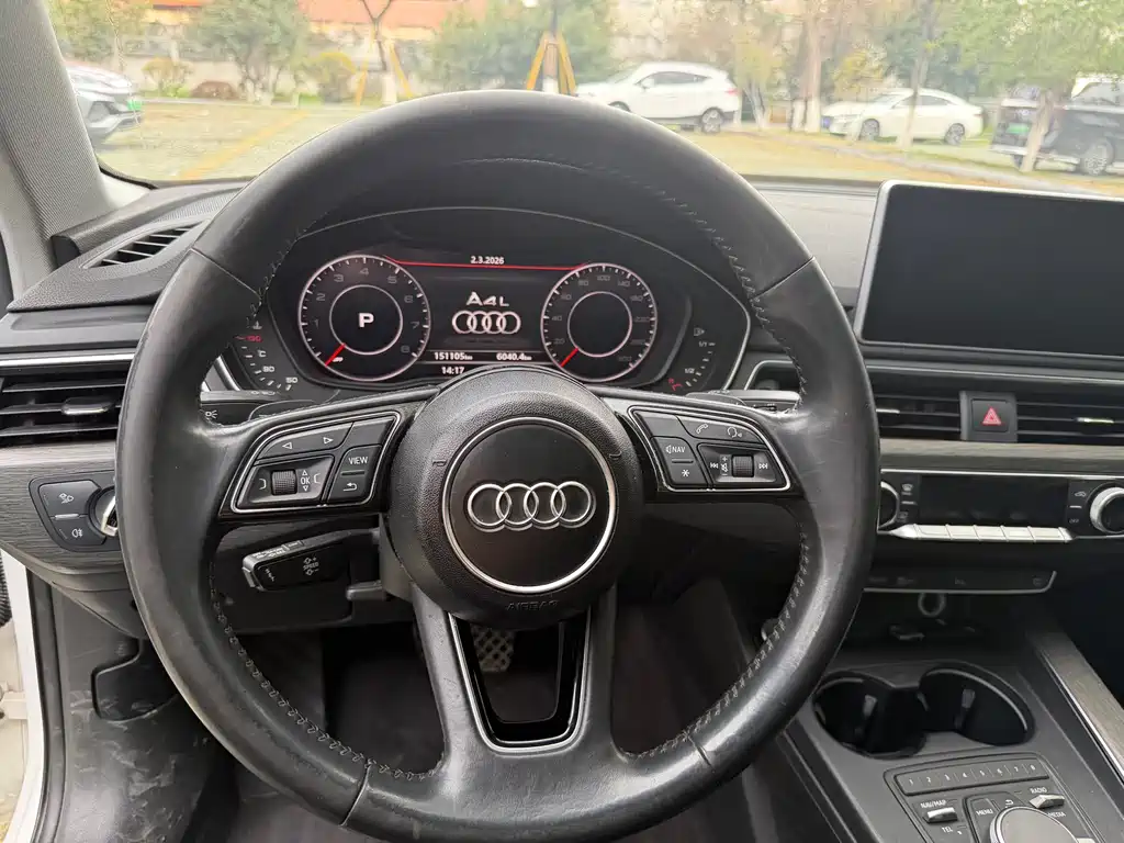 Audi A4L 2017 40 TFSI Fashion Type купить на сайте DeffCars