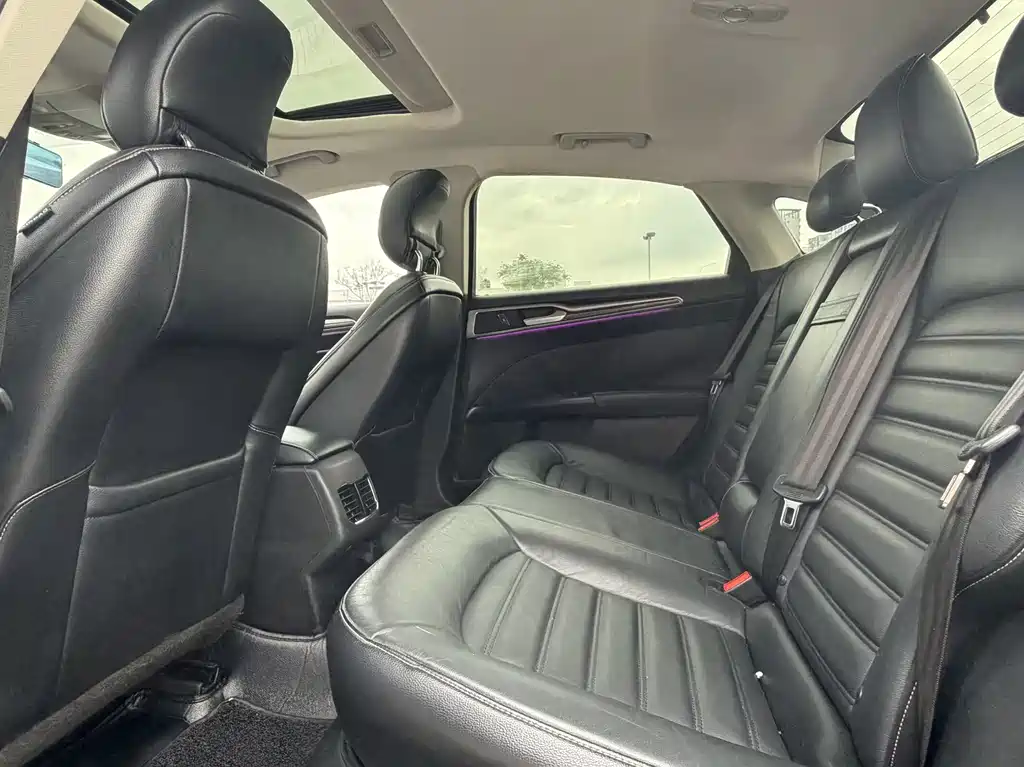 Mondeo 2017 EcoBoost 200 Luxury купить на сайте DeffCars
