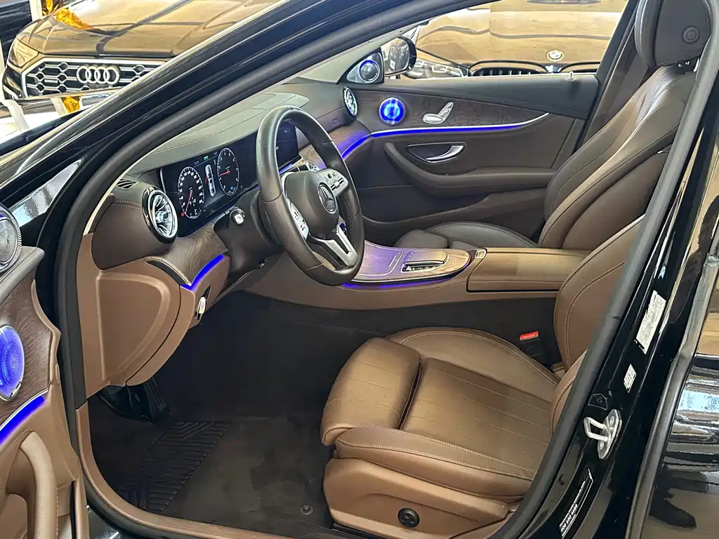 Mercedes-Benz E-Class 2020 E 260 L купить на сайте DeffCars