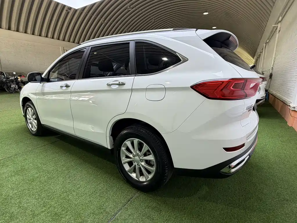 Haval M6 2023 PLUS 1.5T DCT luxury smart connected model купить на сайте DeffCars