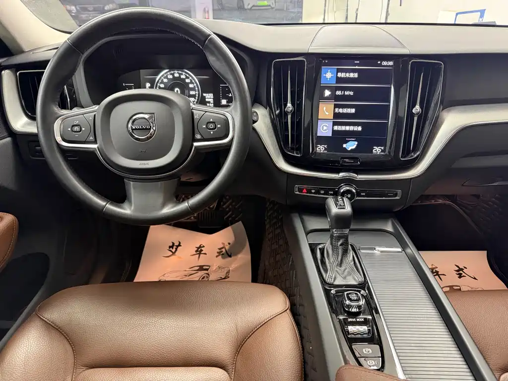 Volvo XC60 2019 T5 Four-wheel Drive Smart Edition National VI купить на сайте DeffCars