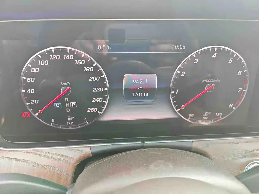 Mercedes-Benz E-Class 2019 E 300 L Luxury Model купить на сайте DeffCars