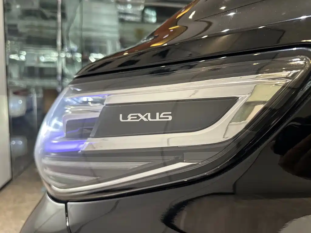 Alpha 2018 3.5L Premium Edition купить на сайте DeffCars