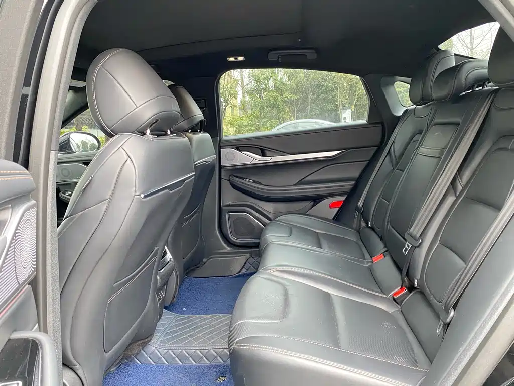 Lincoln Z 2022 iCool Zunyue Edition купить на сайте DeffCars