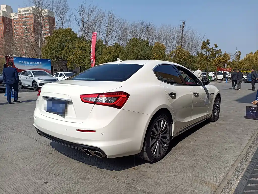 Ghibli 2019 3.0T Standard Edition National VI купить на сайте DeffCars