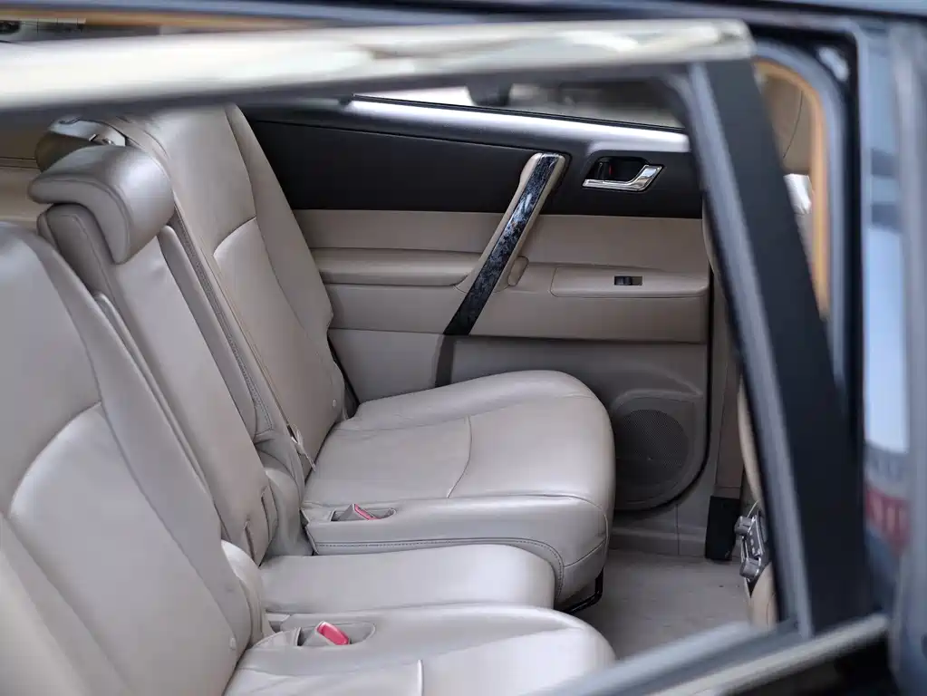 Highlander 2009 3.5L four-wheel drive 7-seat luxury version купить на сайте DeffCars