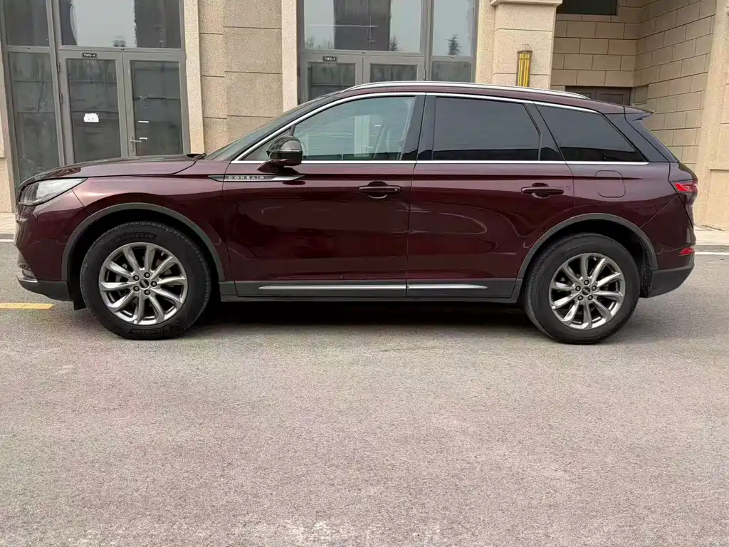 Adventurer 2021 2.0T two-wheel drive Zunyue Edition купить на сайте DeffCars
