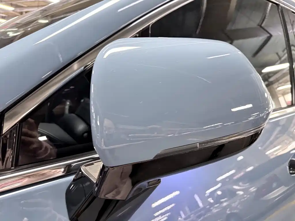 Ideal ONE 2021 extended range 6-seater version купить на сайте DeffCars