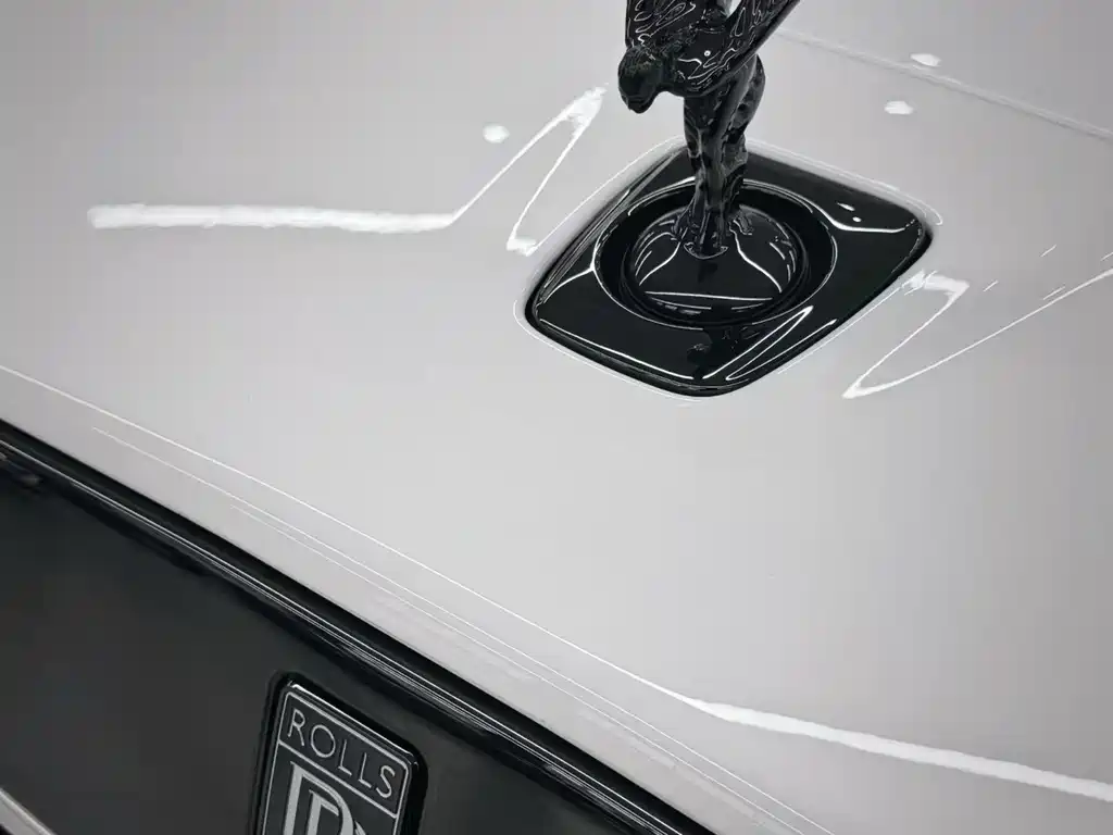 Cullinan 2024 Black Badge купить на сайте DeffCars