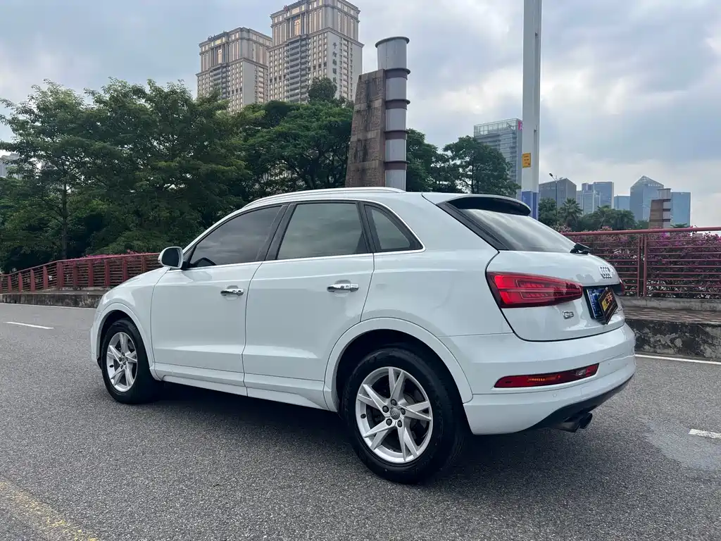 Audi Q3 2017 30 TFSI Fashion купить на сайте DeffCars