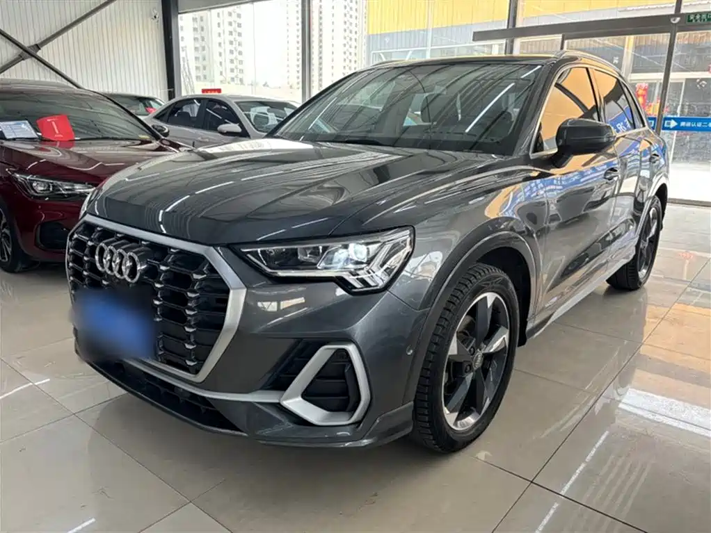 Audi Q3 2021 35 TFSI Fashionable and Dynamic купить на сайте DeffCars