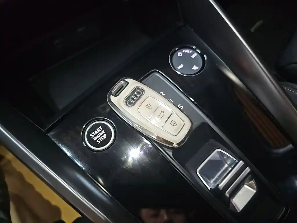 Audi A3 2021 A3L Limousine 35 TFSI Fashionable and Sporty купить на сайте DeffCars