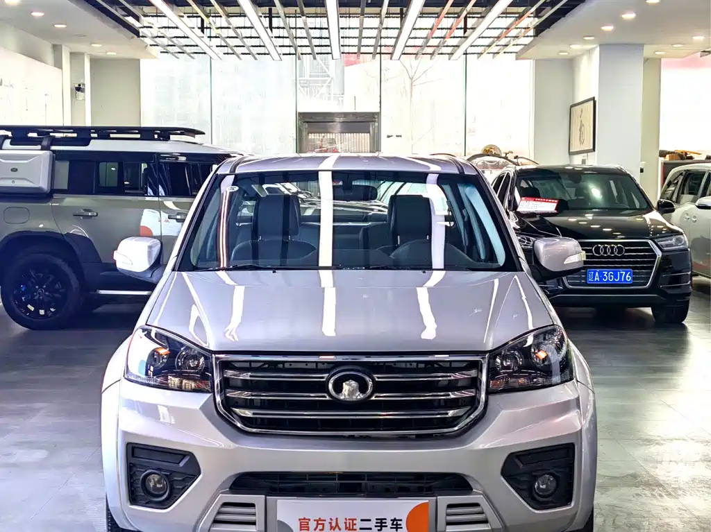 Fengjun 5 2017 2.4L European version gasoline four-wheel drive elite large double row 4G69S4N купить на сайте DeffCars
