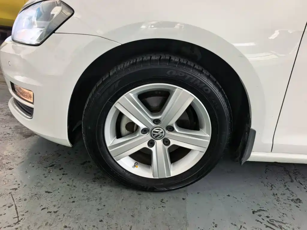 Golf 2016 1.6L automatic fashion model купить на сайте DeffCars