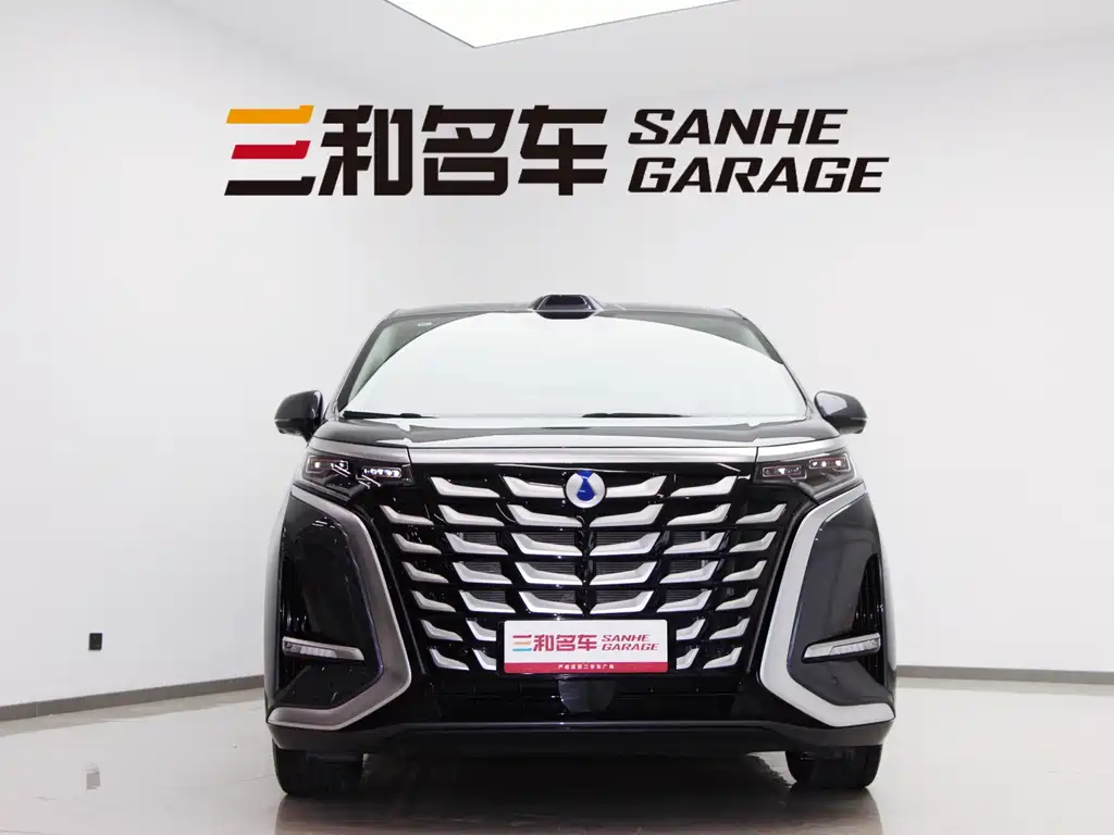 Denza D9 2025 DM-i smart driving version 1020 four-wheel drive flagship model купить на сайте DeffCars