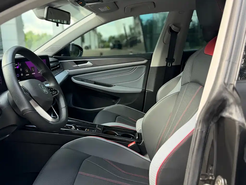 Lamando 2023 Lamandol 280TSI DSG Spicy Edition купить на сайте DeffCars