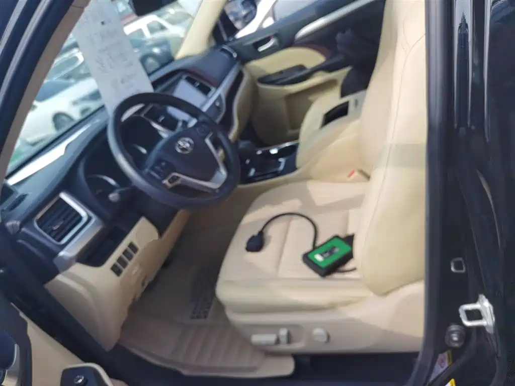 Highlander 2015 2.0T two-wheel drive elite version 5 seats купить на сайте DeffCars