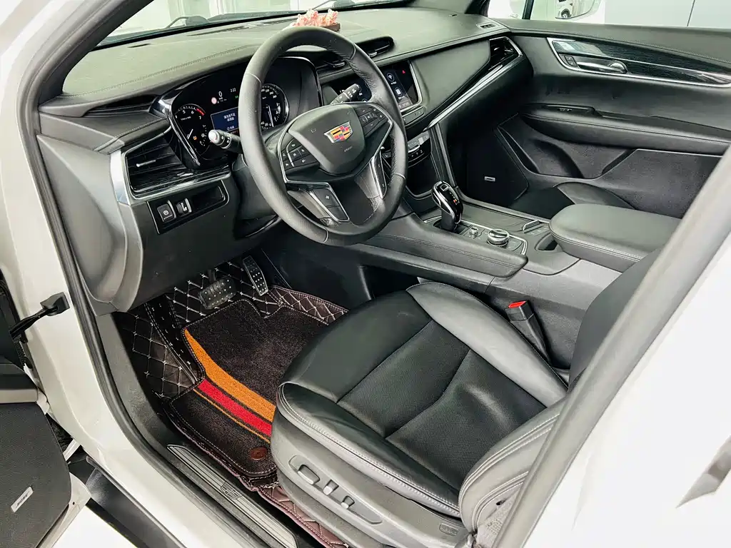 Cadillac XT5 2020 28T luxury model купить на сайте DeffCars