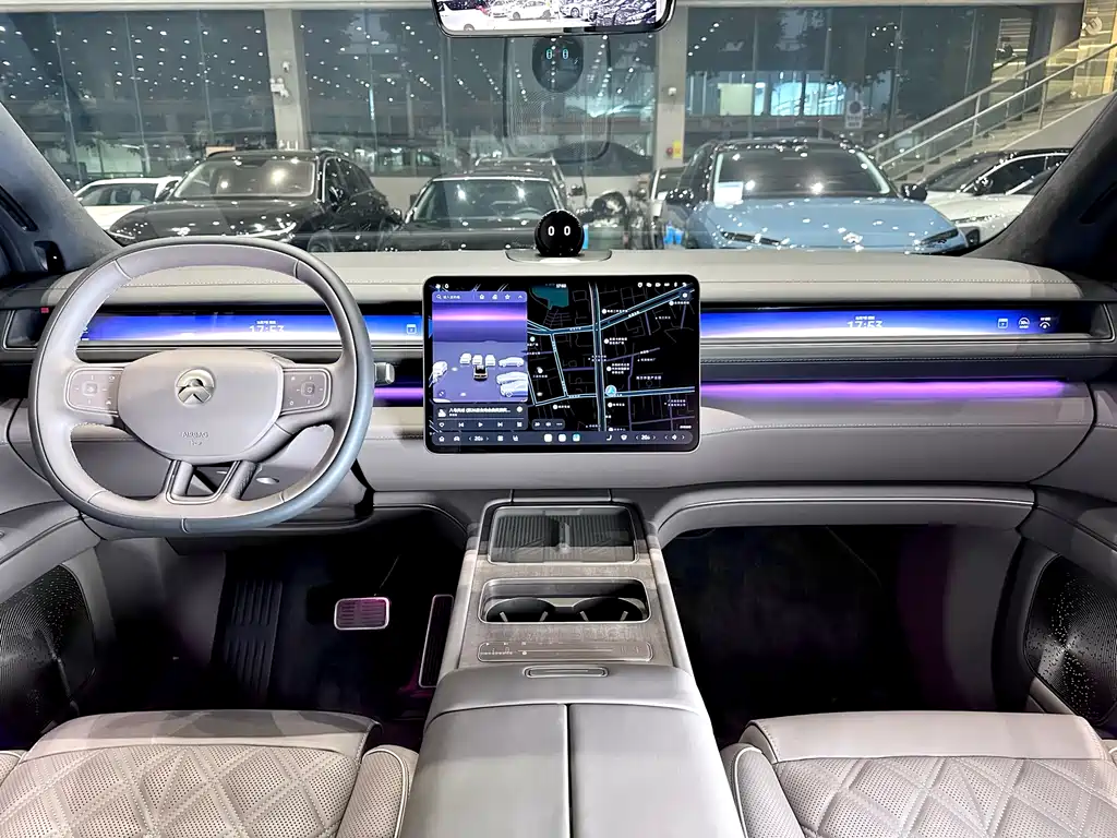 NIO ES8 2026 Six-seater Executive Deluxe Edition купить на сайте DeffCars