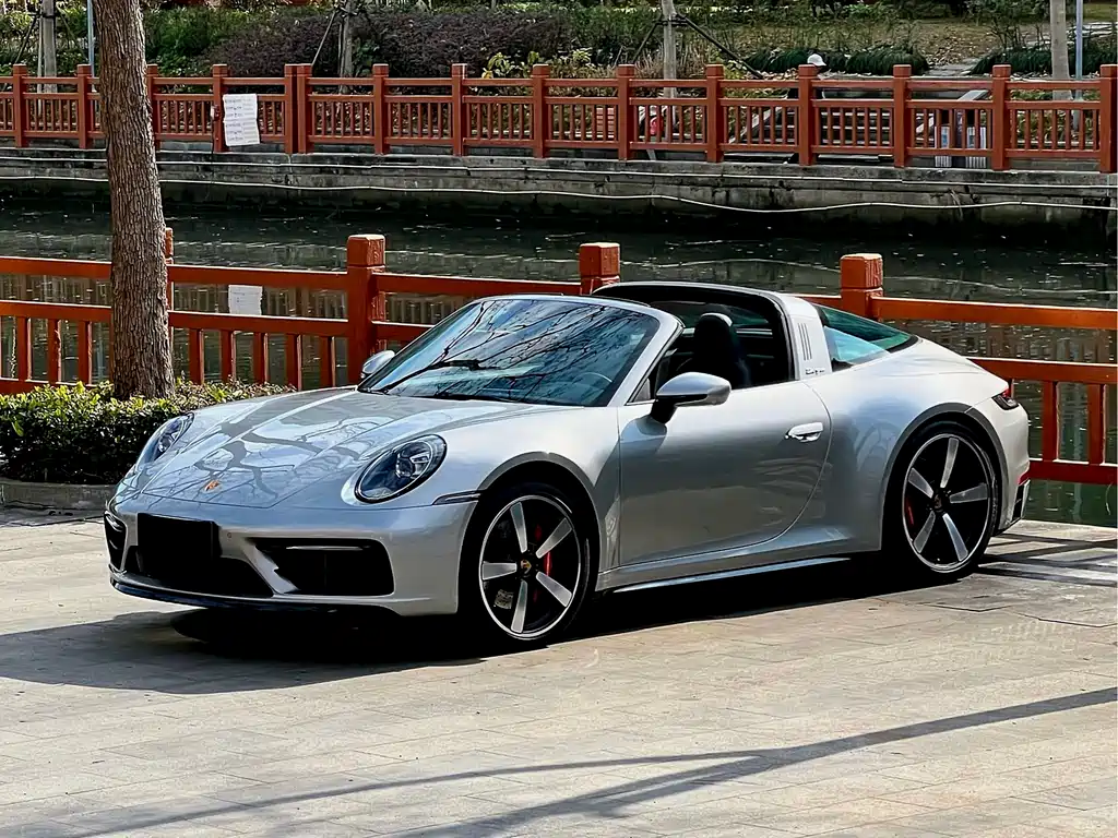 Porsche 911 2022 Targa 4S 3.0T купить на сайте DeffCars