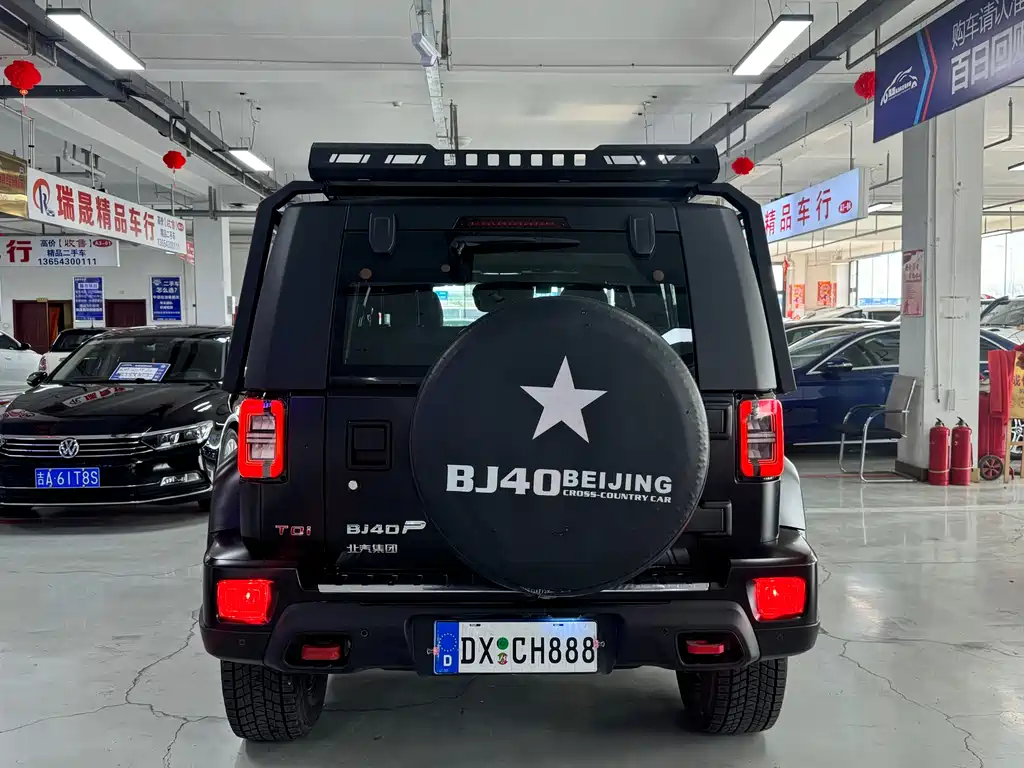Beijing Off-Road BJ40 2023 2.0D Automatic Four-wheel Drive Blade Hero Edition Knight Type купить на сайте DeffCars