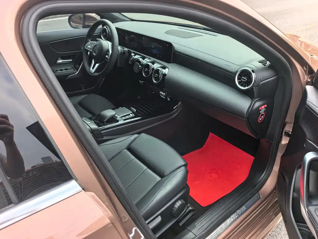 Mercedes-Benz A-Class 2020 A 200 L Sports Sedan купить на сайте DeffCars