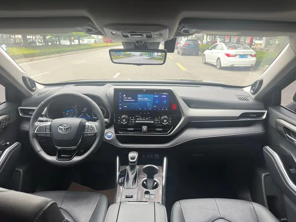 Highlander 2022 dual engine 2.5L four-wheel drive extreme version 7 seats купить на сайте DeffCars
