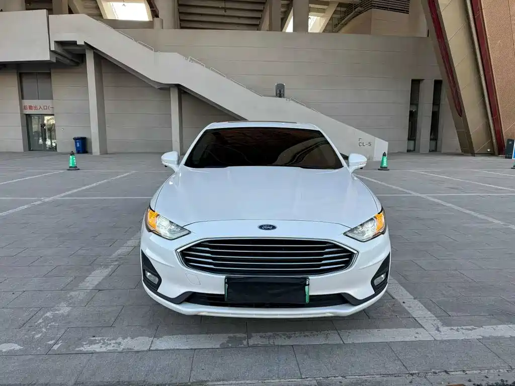 Mondeo New Energy 2018 2.0 PHEV Smart Controlled Fashion Country VI купить на сайте DeffCars