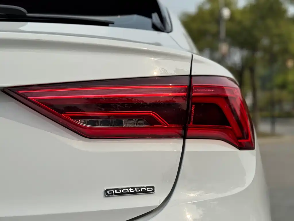 Audi Q3 Sportback 2020 45 TFSI quattro fashionable model купить на сайте DeffCars