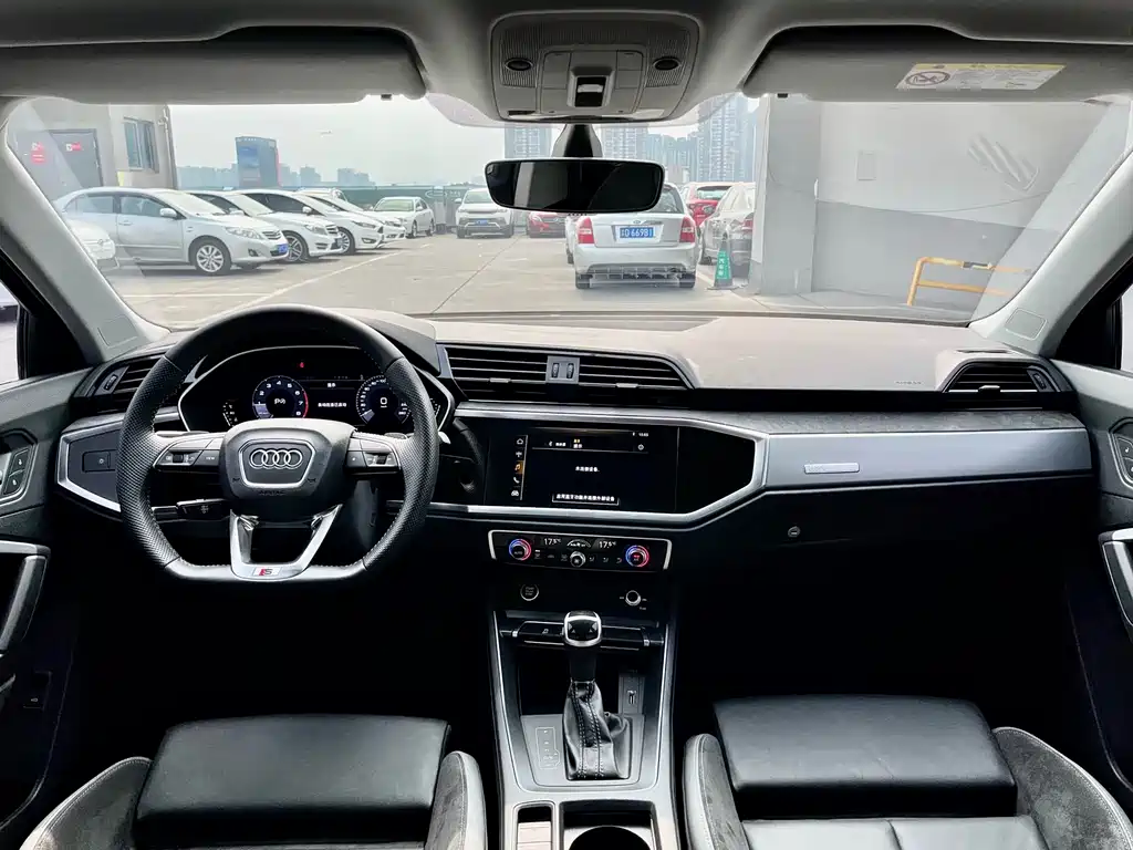 Audi Q3 Sportback 2020 40 TFSI Fashion купить на сайте DeffCars