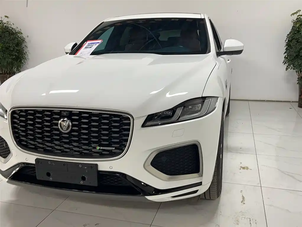 Jaguar F-PACE 2021 250PS R-Dynamic S купить на сайте DeffCars