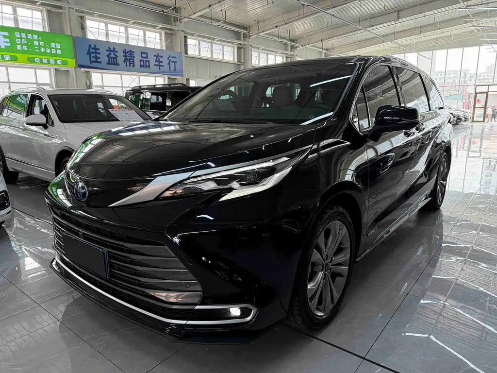 SIENNA 2023 2.5L Hybrid Premium Edition купить на сайте DeffCars