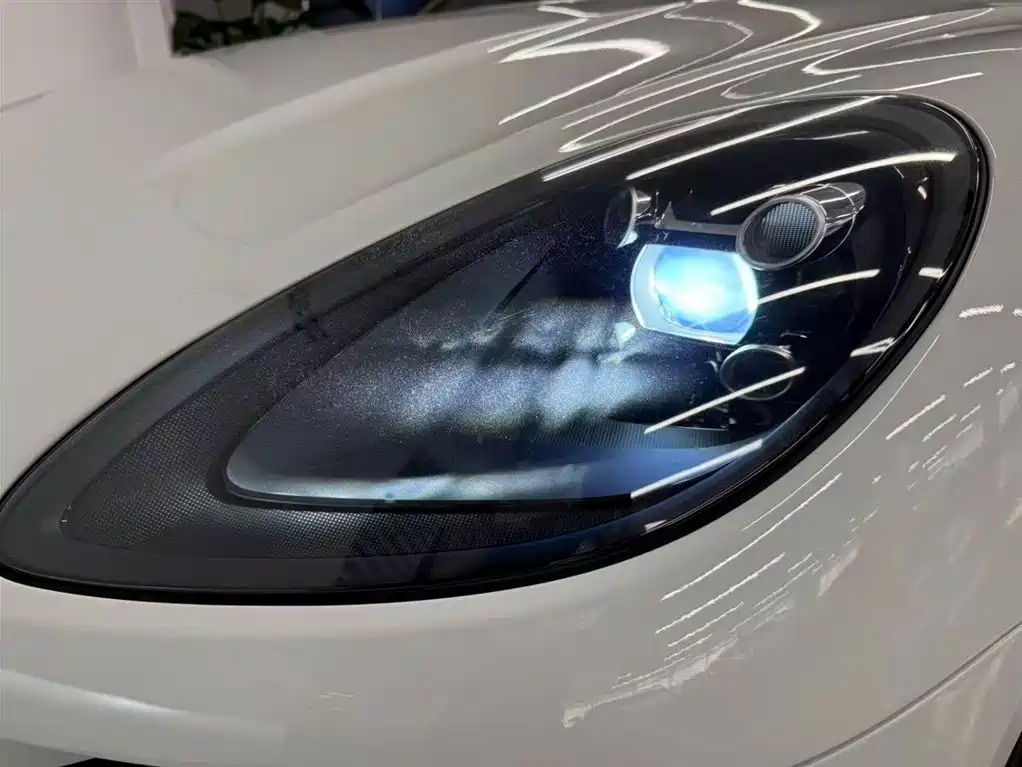 Macan 2020 Macan 2.0T купить на сайте DeffCars