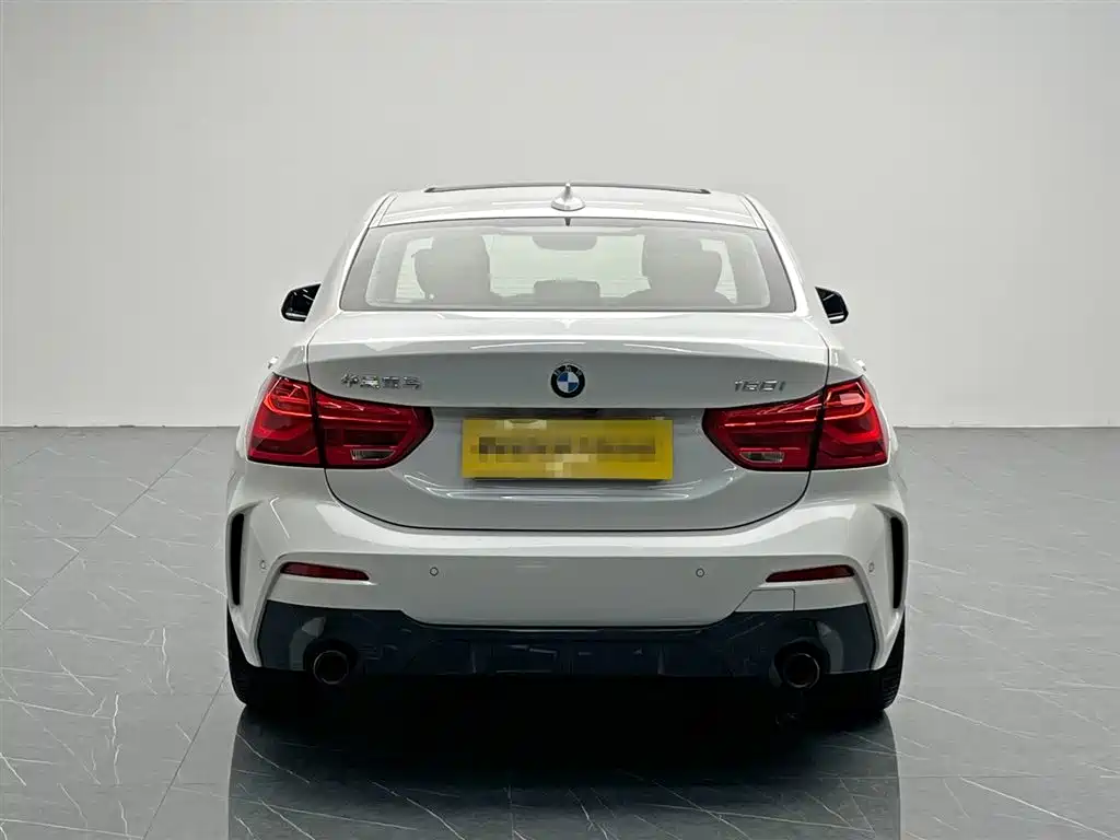 BMW 1 Series 2021 120i M Sports Night Edition купить на сайте DeffCars