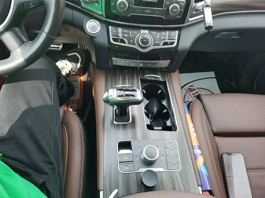 Haval H9 2017 2.0T gasoline four-wheel drive exclusive model 5 seats купить на сайте DeffCars