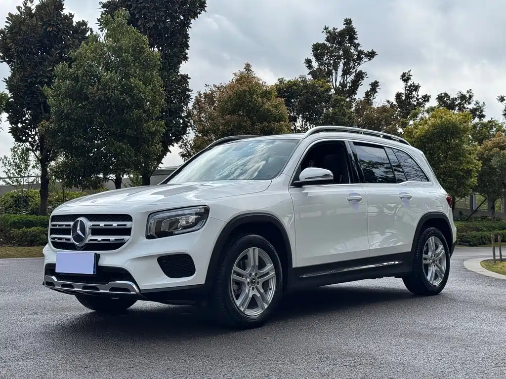 Mercedes-Benz GLB 2023 GLB 200 Dynamic купить на сайте DeffCars
