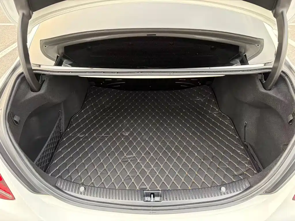 Mercedes-Benz C-Class 2020 facelift C 260 L sports version купить на сайте DeffCars