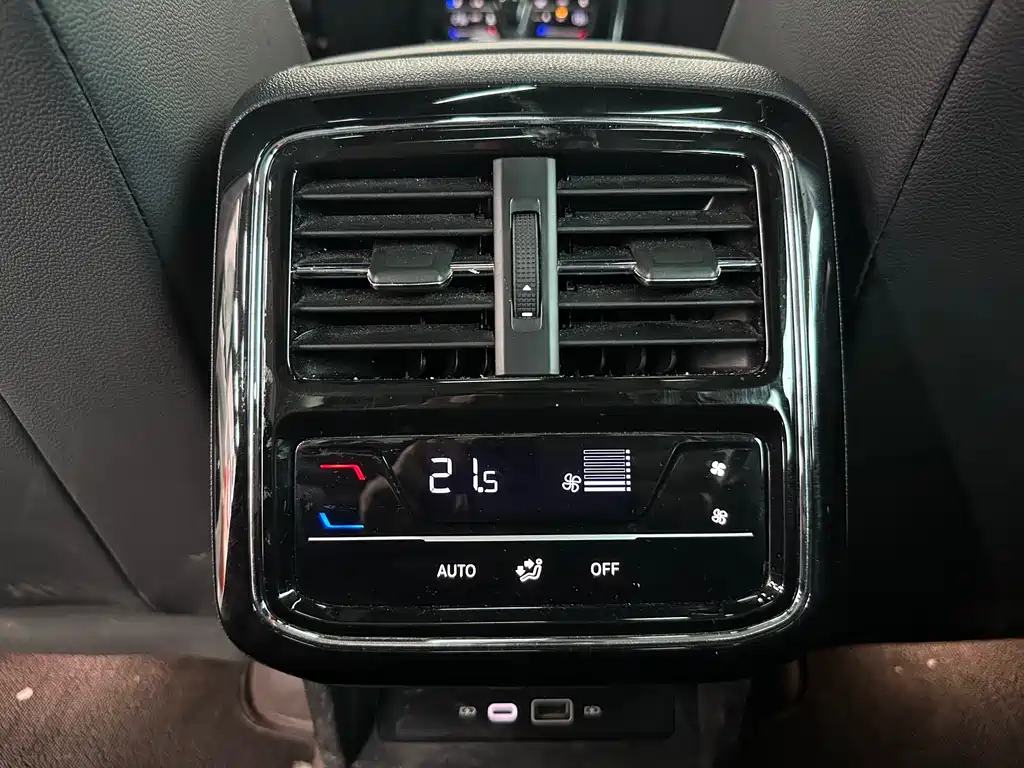 Passat 2024 380TSI Starry Sky Deluxe Edition купить на сайте DeffCars