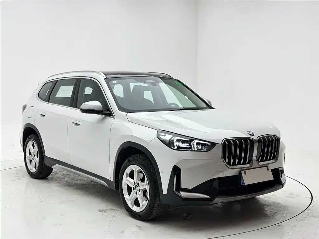 BMW X1 2023 sDrive20Li X Design Package купить на сайте DeffCars