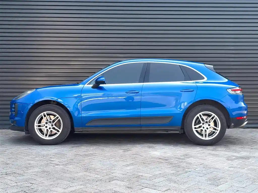 Macan 2018 Macan 2.0T купить на сайте DeffCars