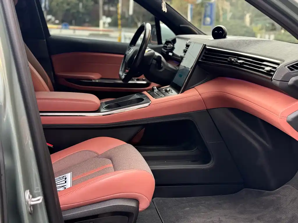 NIO EC6 2022 75kWh sports version купить на сайте DeffCars