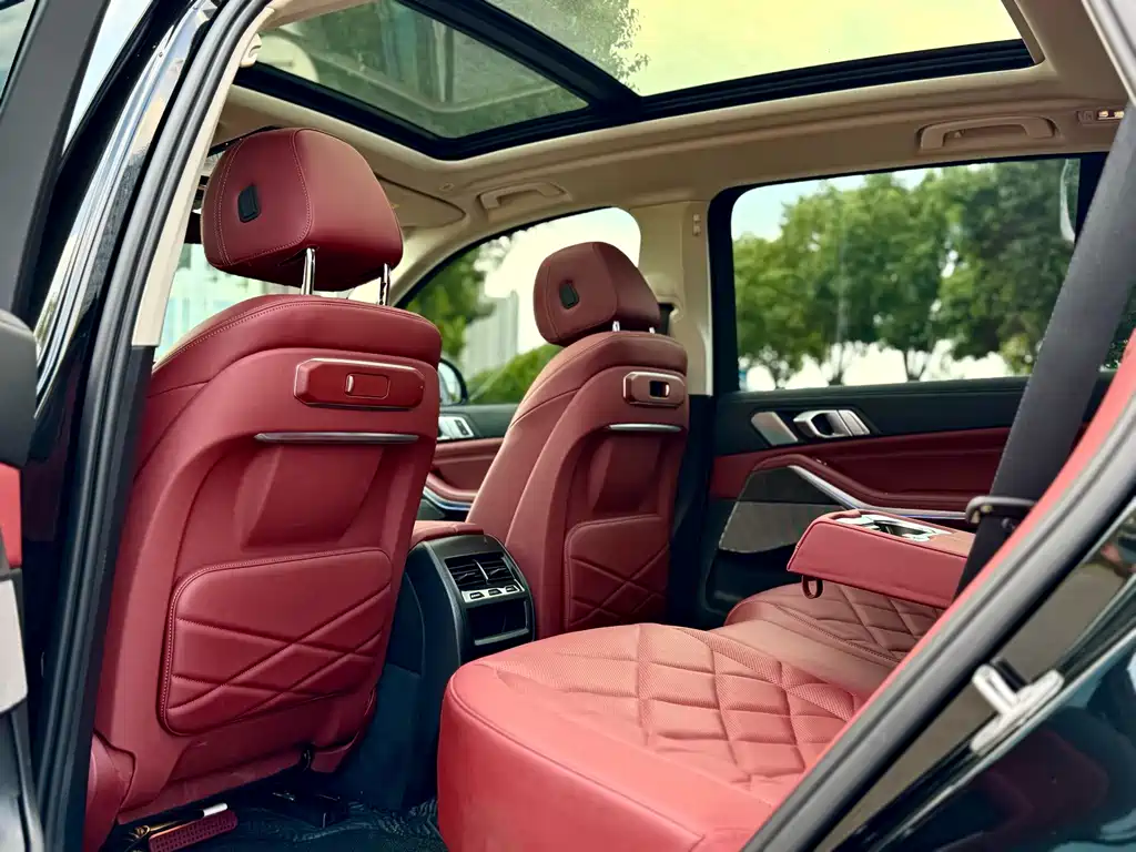 BMW X5 2025 xDrive 30Li Exclusive M Sports Night Package купить на сайте DeffCars