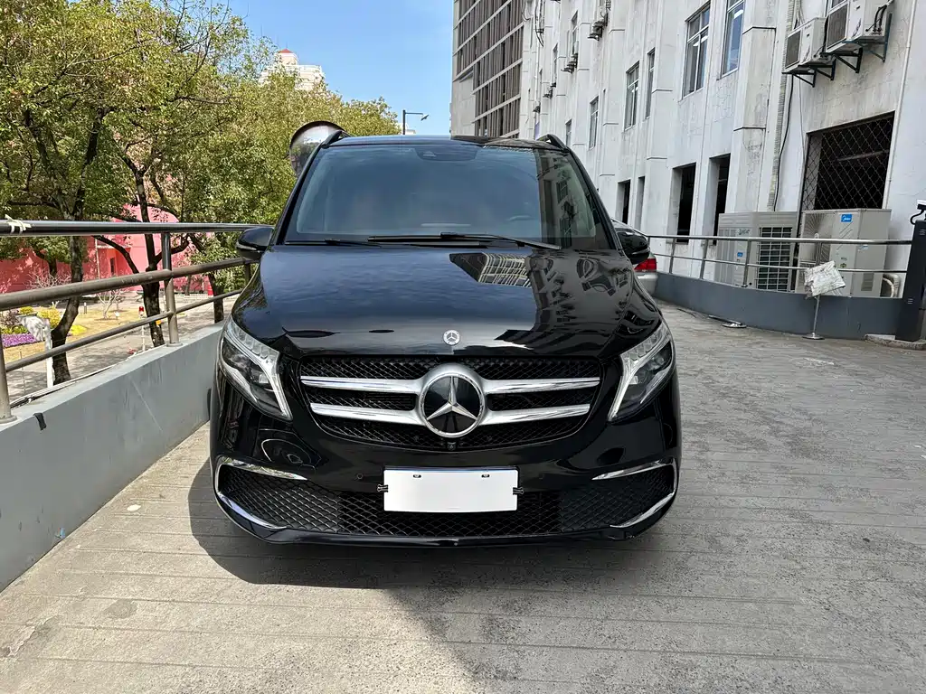 Mercedes-Benz V-Class 2021 V 260 Premium Edition купить на сайте DeffCars